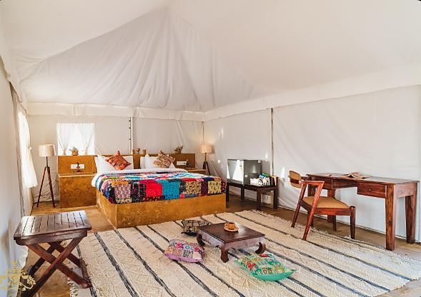 Royal Mugal tent in Jaisalmer - luxury royal camp at Jadam Resort